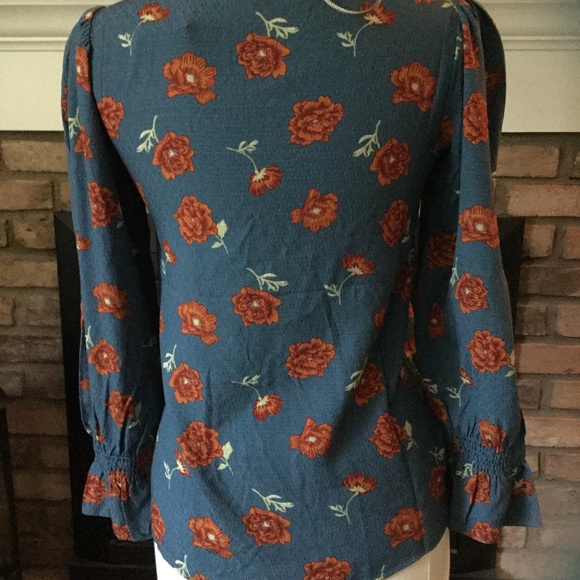Ella Moon XS floral tie blue, rust smock key hole - Picture 4 of 7